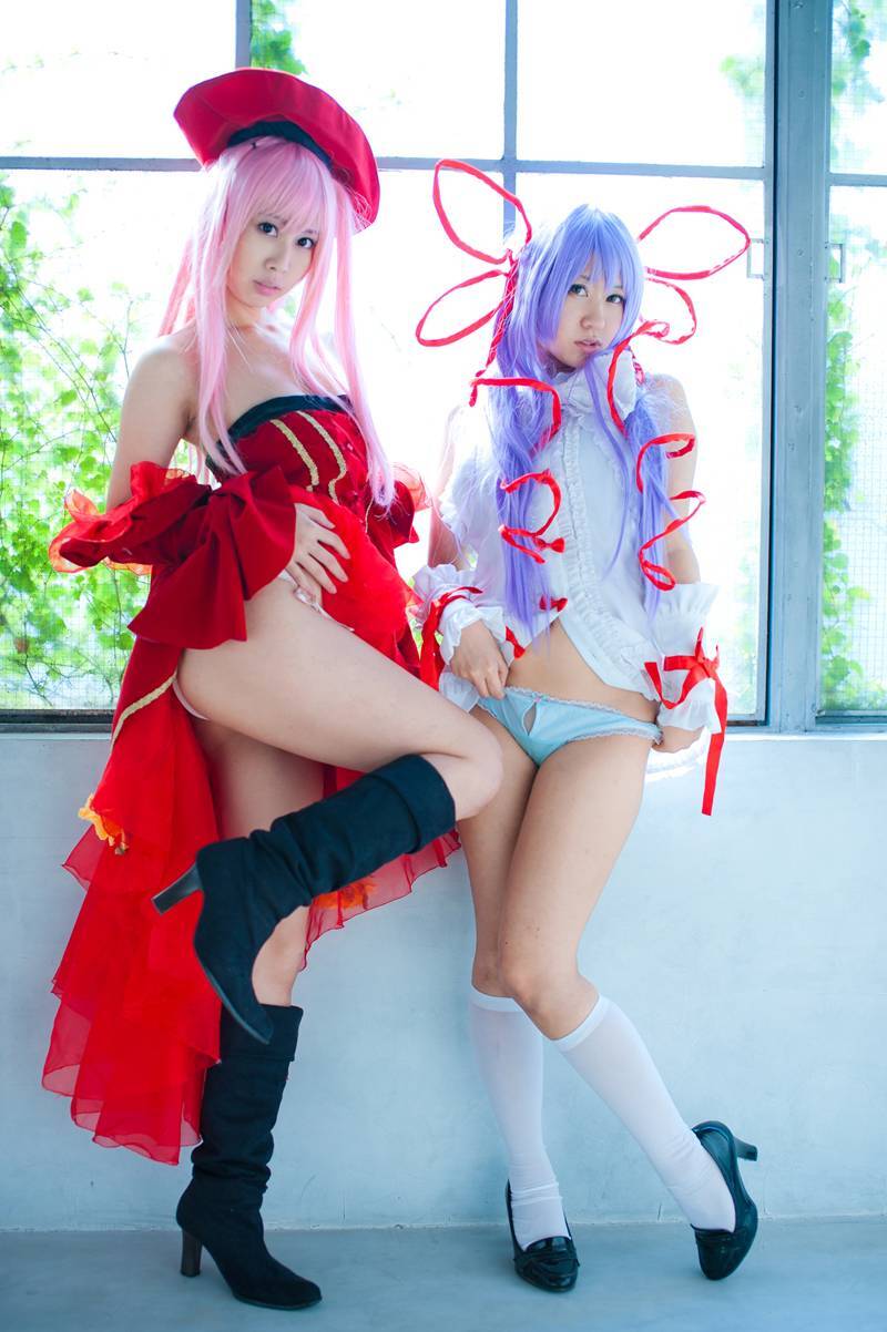 [Cosplay] 双姐妹性感cos制服写真